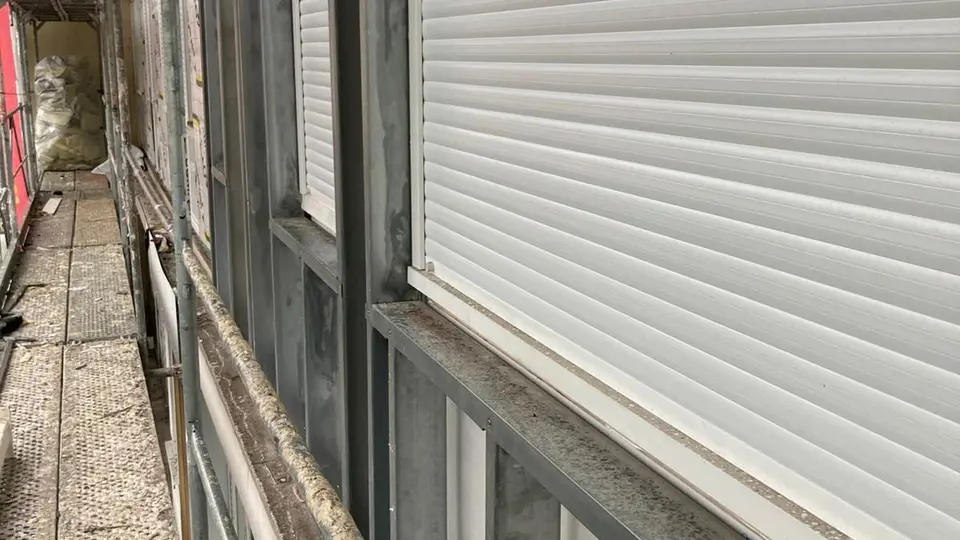 Ossature métallique d'une façade légère à Echirolles 