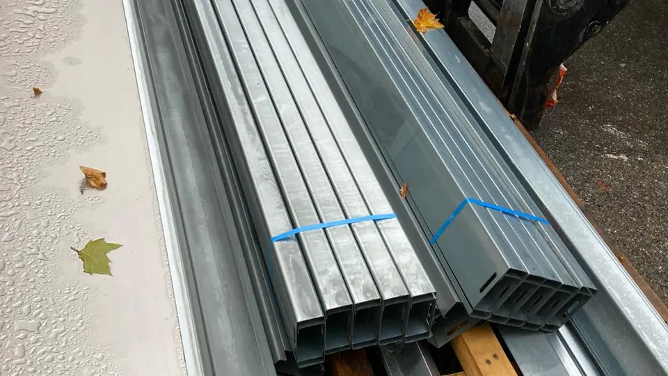 Ossature métallique d'une façade légère à Echirolles 